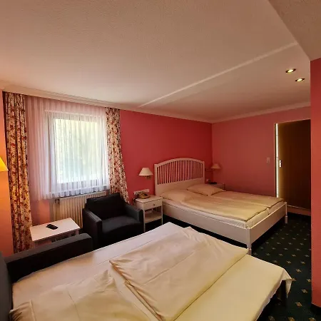 Heldt 3*