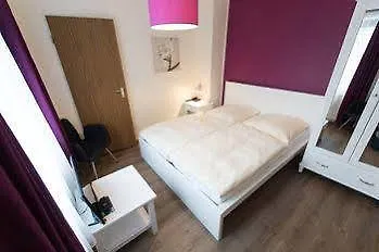 Heldt 3*